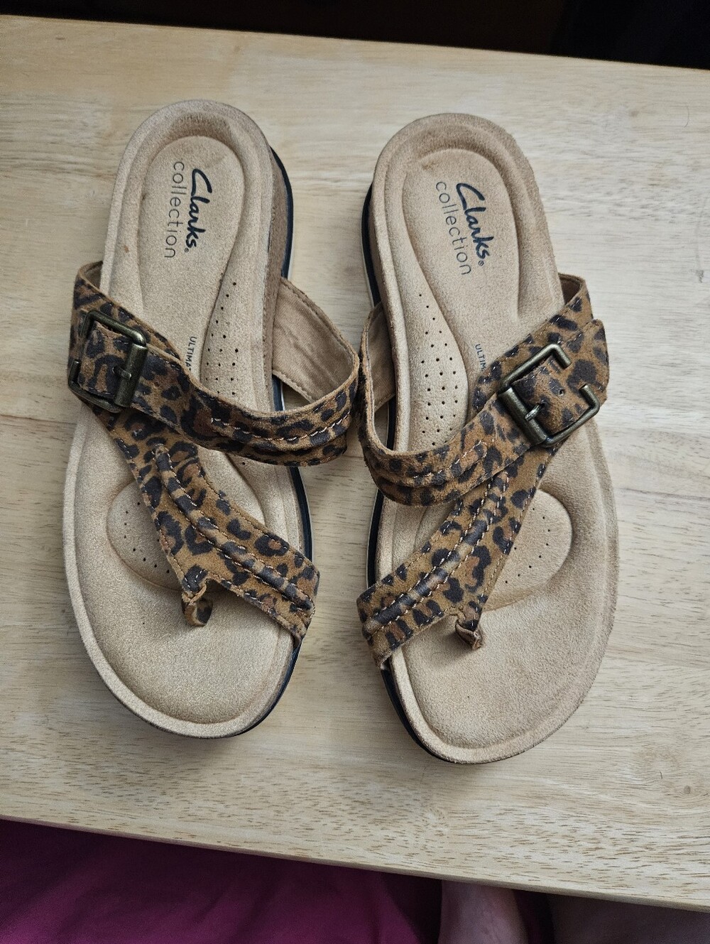 Womens Clarks Bynn Madi Leopard Size 8 Sandals